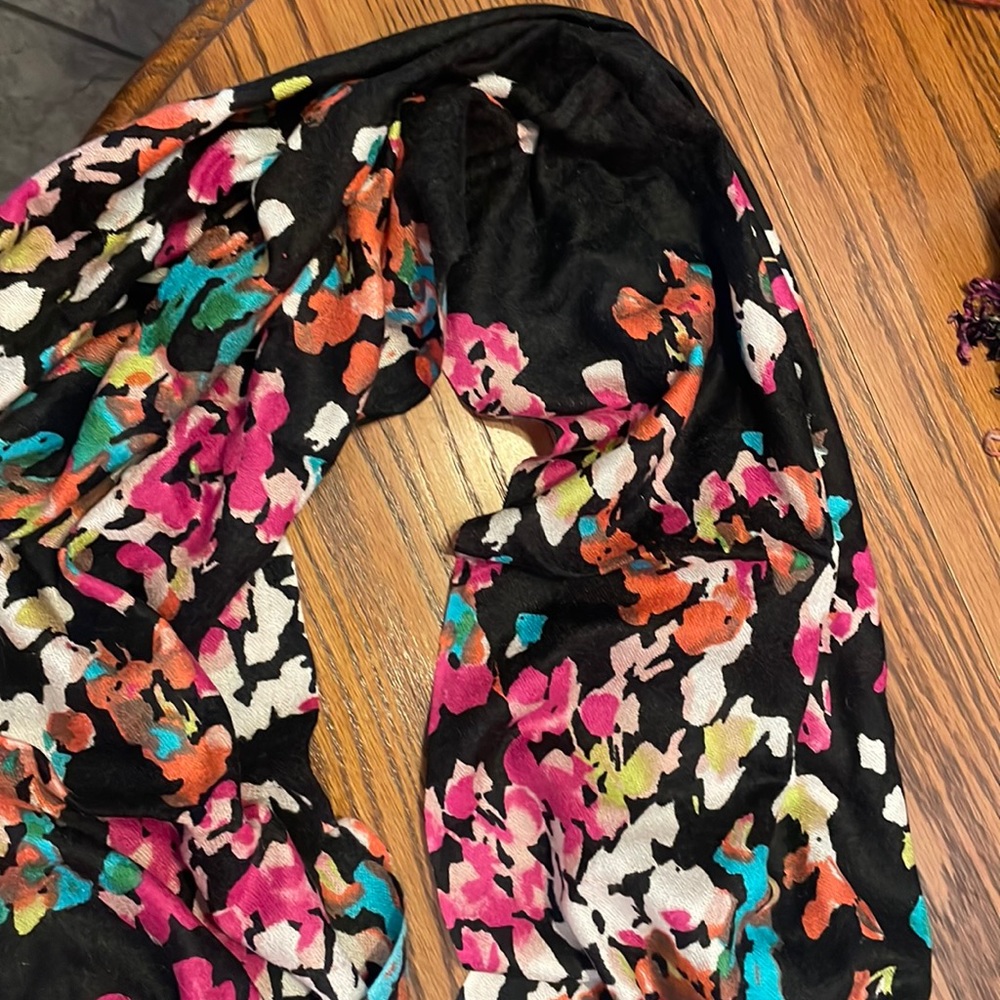 Beautiful oblong scarf